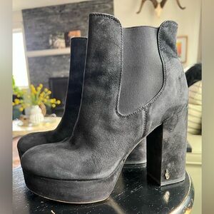 SAM EDELMAN ABELLA PLATFORM SUEDE BOOTIE SZ. 9